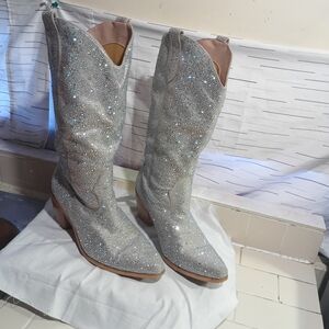 Elegant Silver Rhinestone Heeled Boots